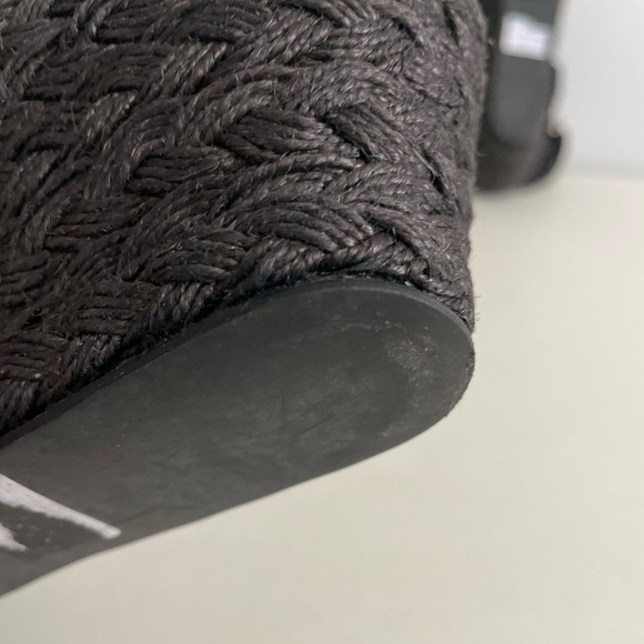 Stuart Weitzman Alex lo Wedge Espadrille Strappy Sandals Size 7.5 Black Woven - Picture 11 of 14